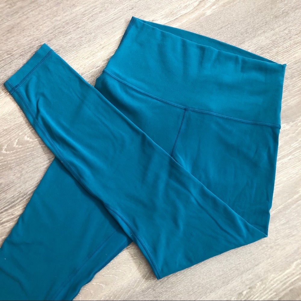 *SOLD* Lululemon Align Pant II 25”